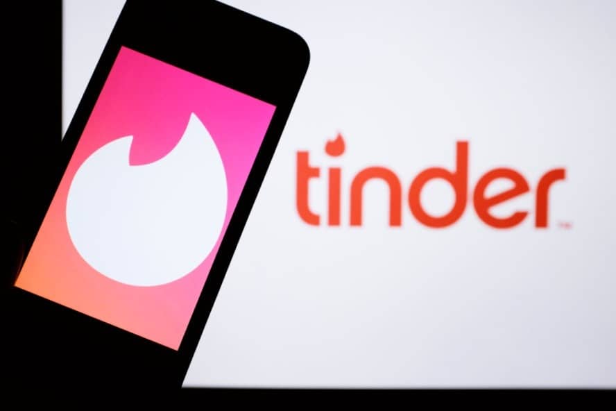 Tinder locate phone